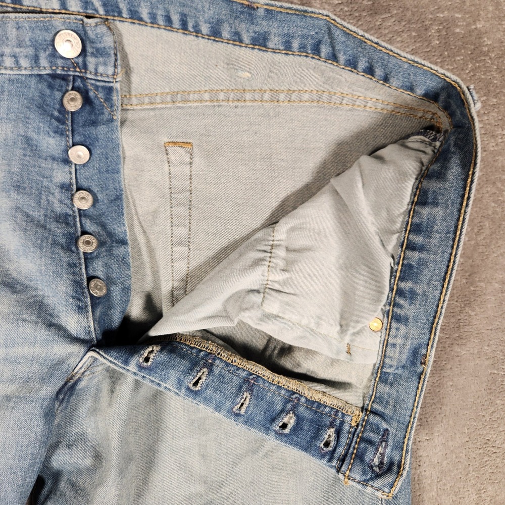 Levi's 501 Original Fit Jeans Mens 42x30 Light Wash Excellent Button Fly Denim - Picture 6 of 13